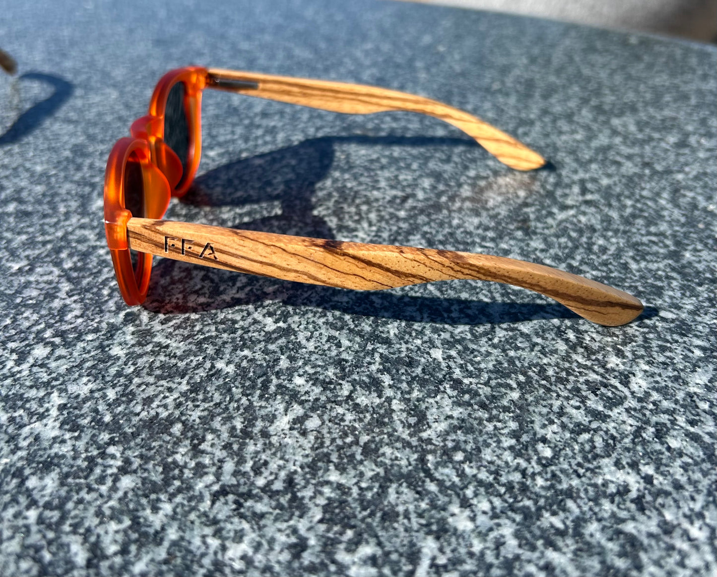 Kid’s sunglasses polarised scratch resistant wooden sunglasses!