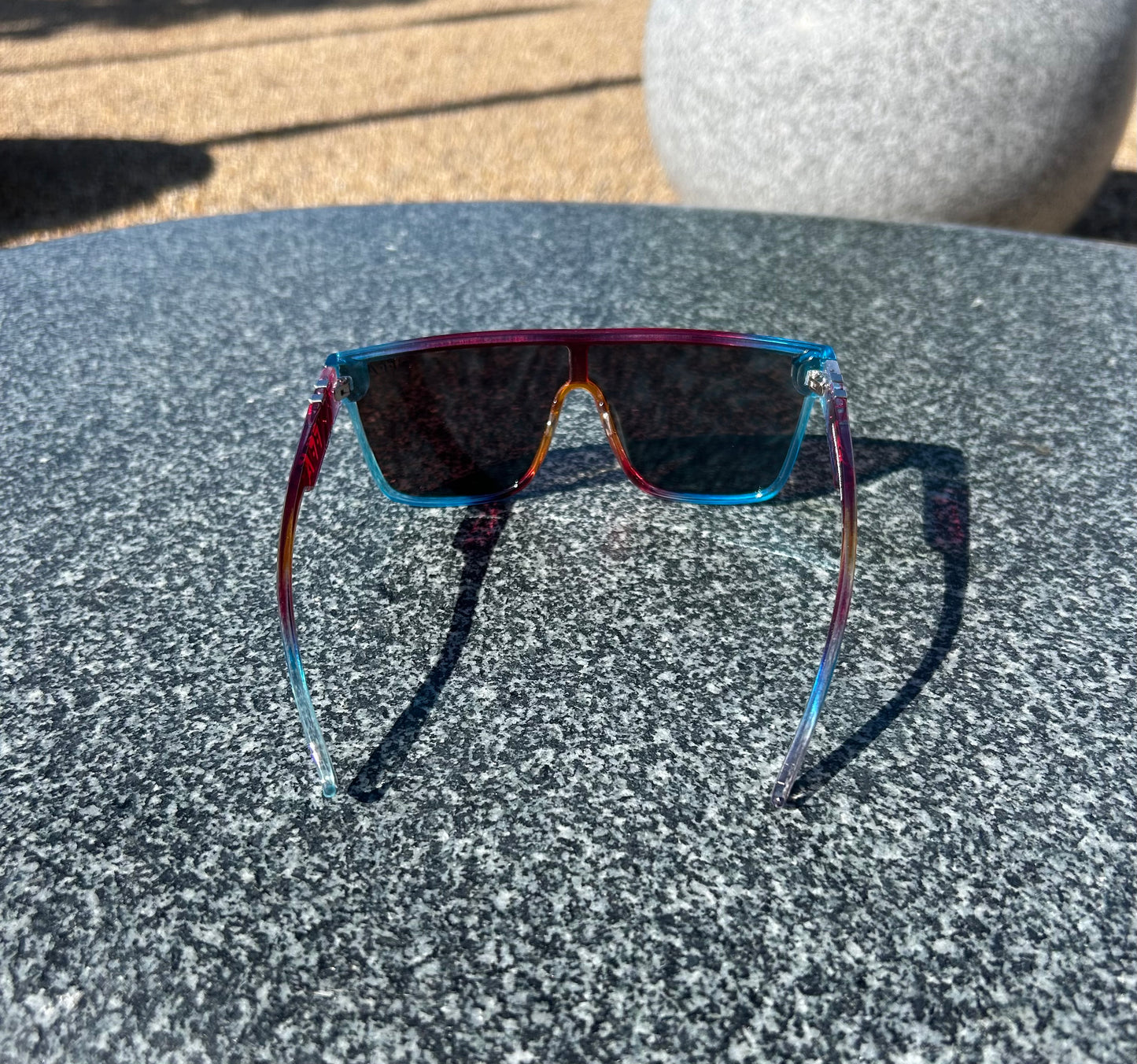 **FFA Sunglasses – Stylish UV 400 Protection for Summer**